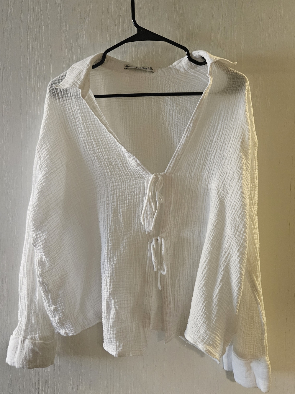 Abercrombie & Fitch White Gauze Tie-Front Button Down Top